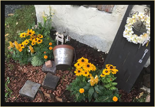 広い中庭でBBQやイベントもできます