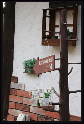 広い中庭でBBQやイベントもできます